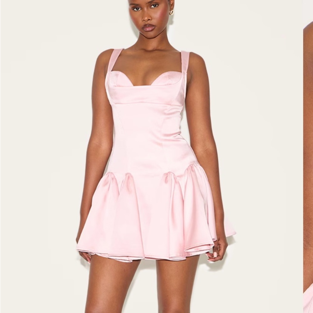 PrettyLittleThing Pink Sweetheart Mini Dress Fit and Flare
